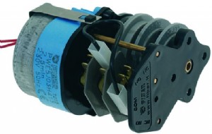 טיימר מגע 3 מגעים COLGET E40 טיימר מגע 3 מגעים COLGET E40